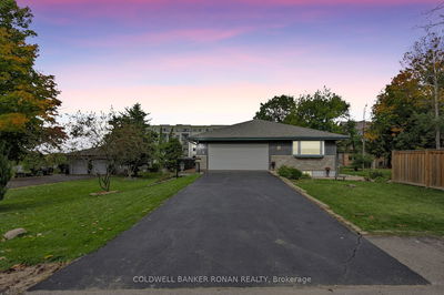 2 Rodcliff Rd  New Tecumseth, L0G 1W0 | Image 1