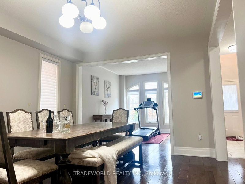 M & 2/F - 9 Wiley Ave, Richmond Hill, L4S 0C6 | Image 3