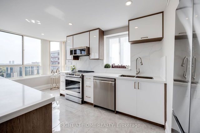 1410 - 33 Weldrick Road