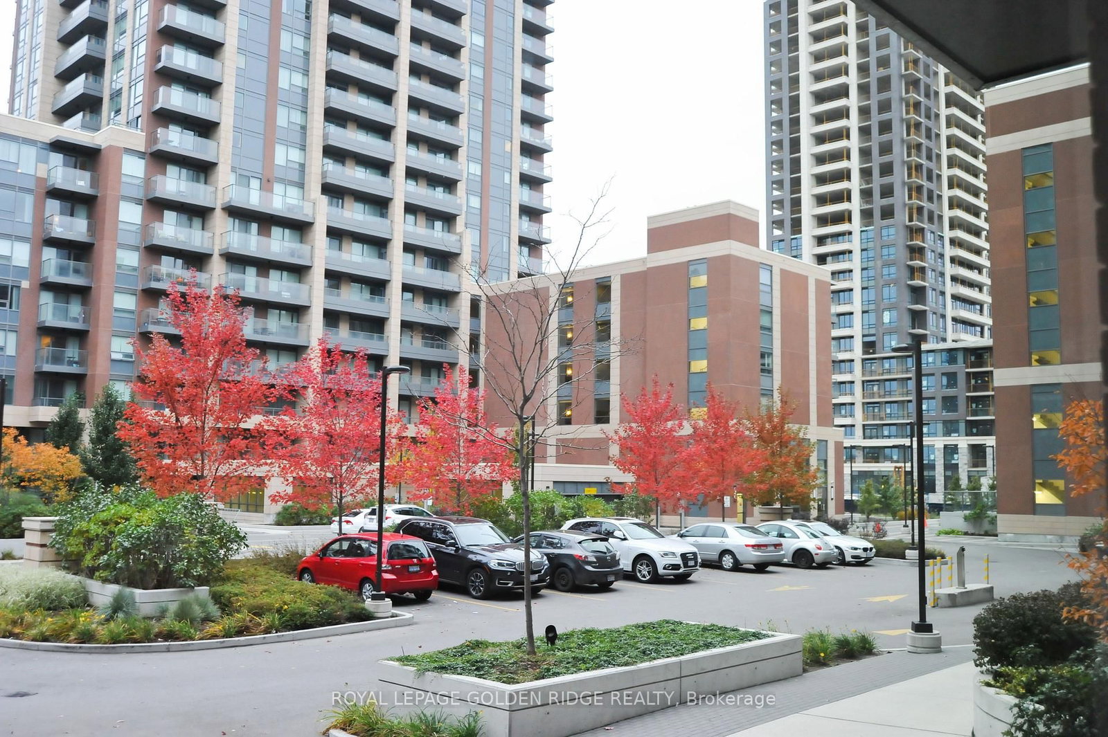 28 Uptown Drive, Unit 118 - Photo 6