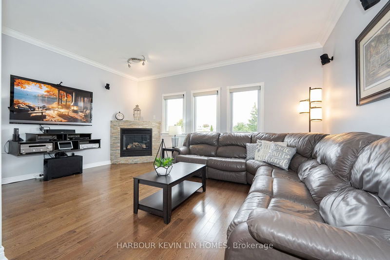 40 Mandel Cres  Richmond Hill, L4C 9Z1 | Image 22