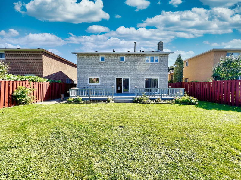 25 Risebrough Crct  Markham, L3R 3B9 | Image 24