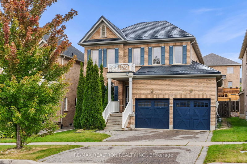 17 West Park Ave  Bradford West Gwillimbury, L3Z 0A5 | Image 1