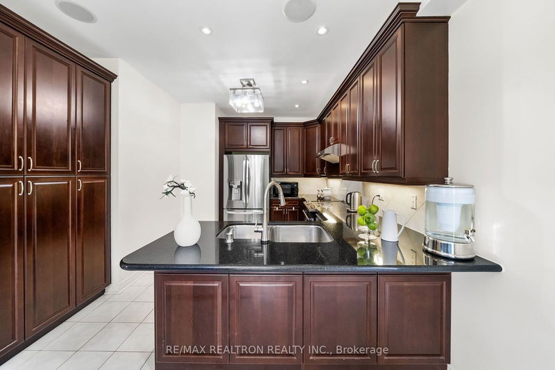 17 West Park Ave  Bradford West Gwillimbury, L3Z 0A5 | Image 16