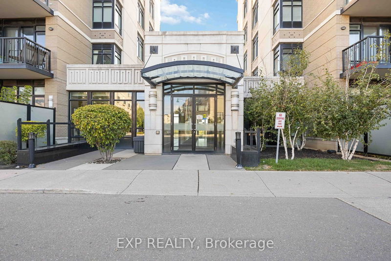  616 - 131 Upper Duke Cres  Markham, L6G 0C9 | Image 2