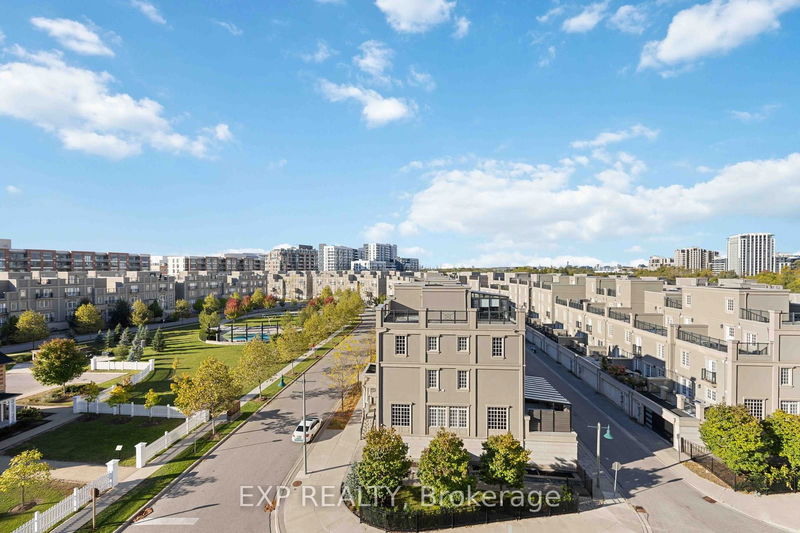  616 - 131 Upper Duke Cres  Markham, L6G 0C9 | Image 32