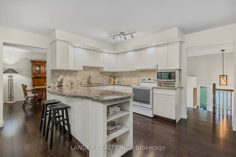 18978 McCowan Rd  East Gwillimbury, L0G 1M0 | Image 7