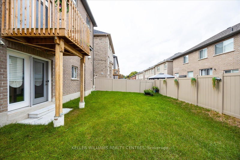 23 Terrell Ave  Georgina, L4P 0C8 | Image 21