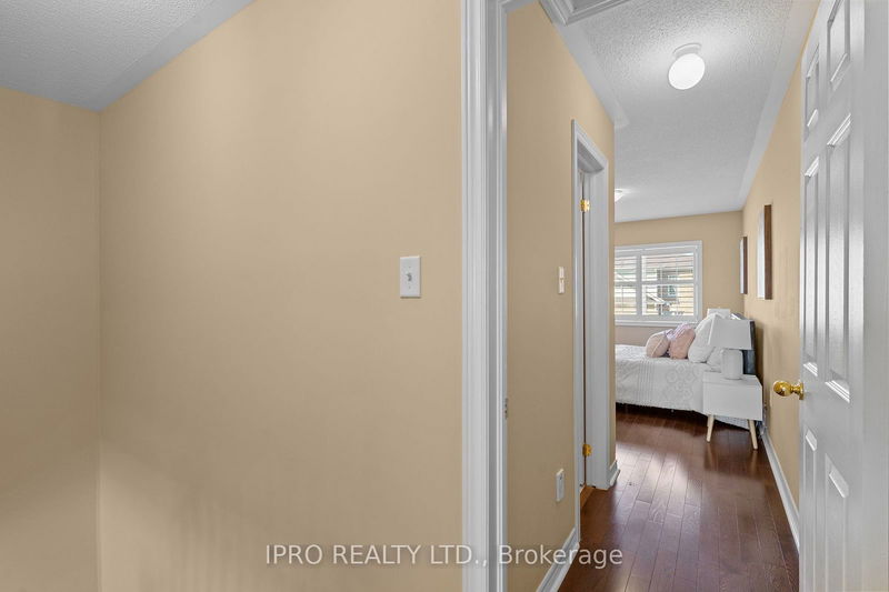 2564 Bur Oak Ave  Markham, L6B 1J6 | Image 29