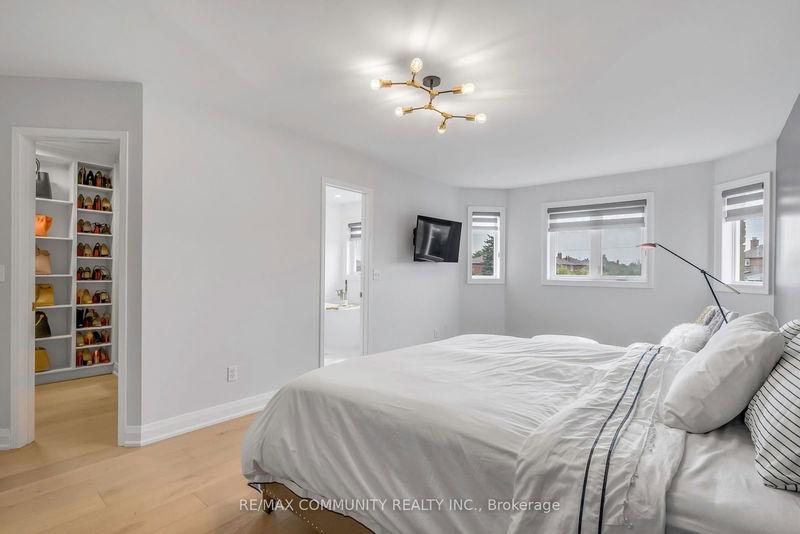 33 Umbria Cres  Vaughan, L4H 2E1 | Image 26