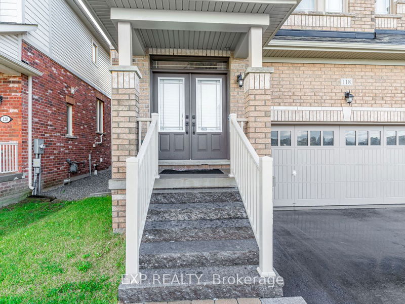 118 Lorne Thomas Pl  New Tecumseth, L9R 0V8 | Image 2