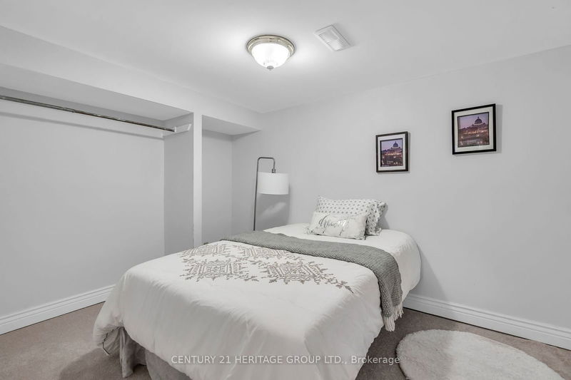 53 Wilstead Dr  Newmarket, L3Y 4T8 | Image 20