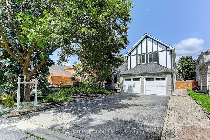 34 Brooklyn Cres  Markham, L3P 7C3 | Image 2