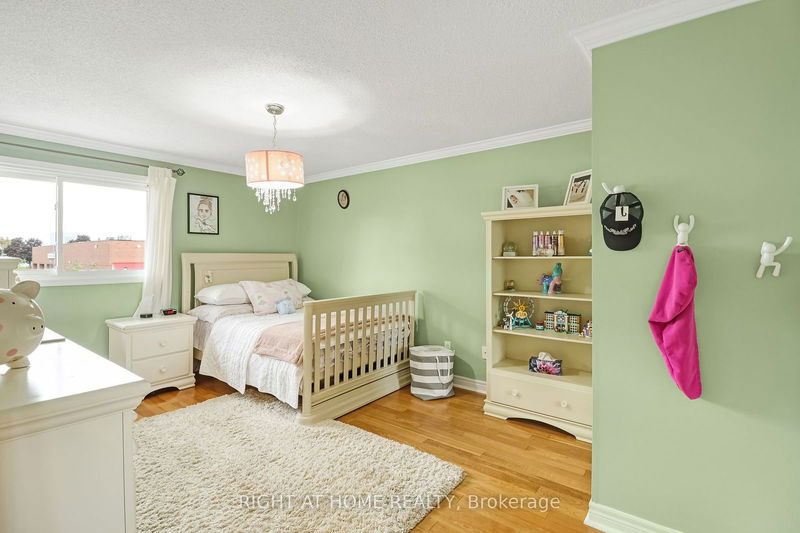 98 Upton Cres  Markham, L3R 3T4 | Image 21