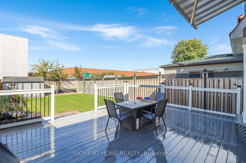 98 Upton Cres  Markham, L3R 3T4 | Image 38