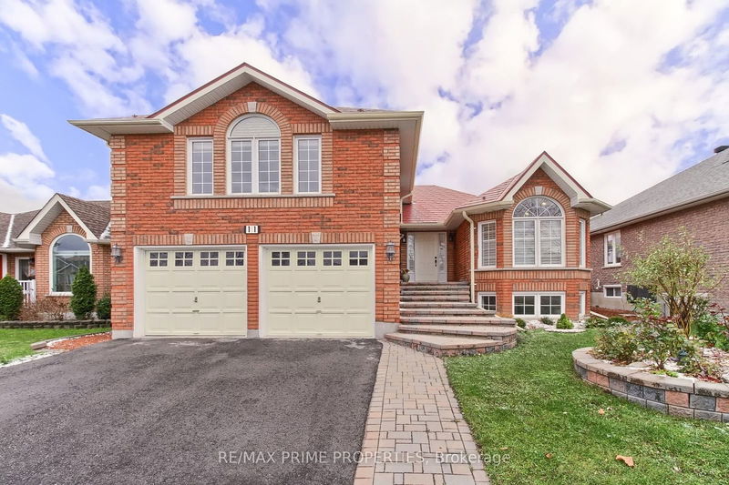 11 Kerfoot Cres  Georgina, L4P 4B8 | Image 1