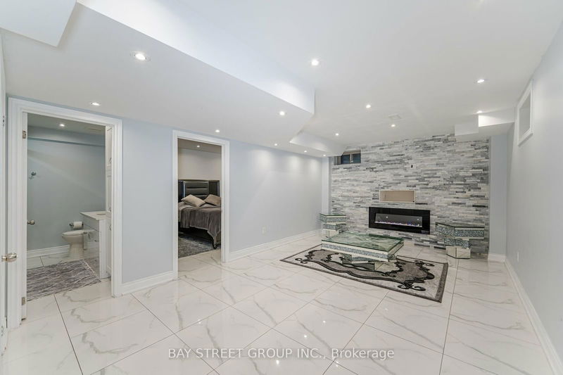 31 Aster Dr  Vaughan, L4H 4H8 | Image 26