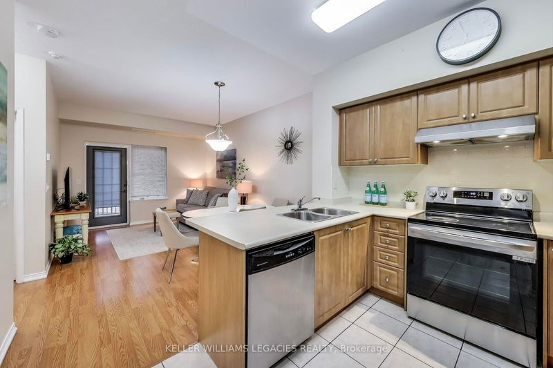  101 - 9973 Keele St  Vaughan, L6A 3Y5 | Image 6