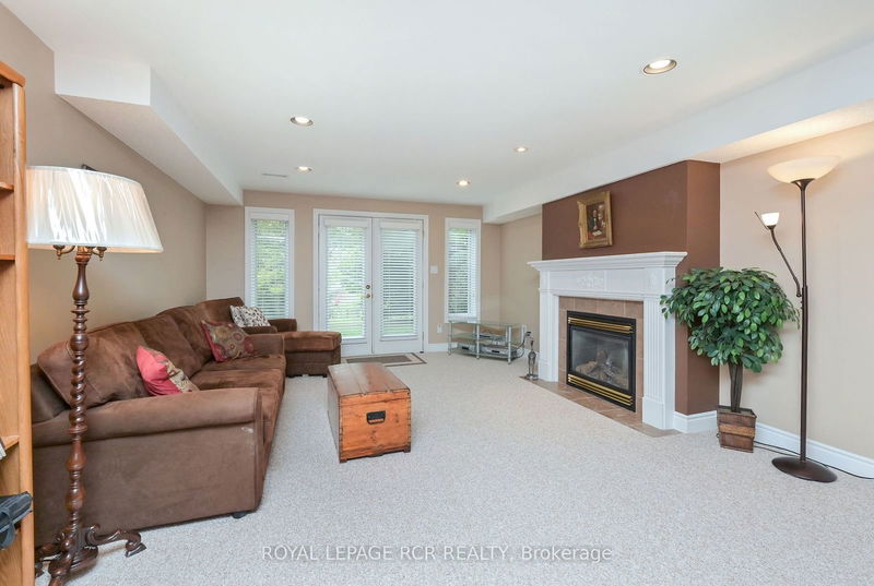 27 Montebello Terr  New Tecumseth, L9R 2H4 | Image 21