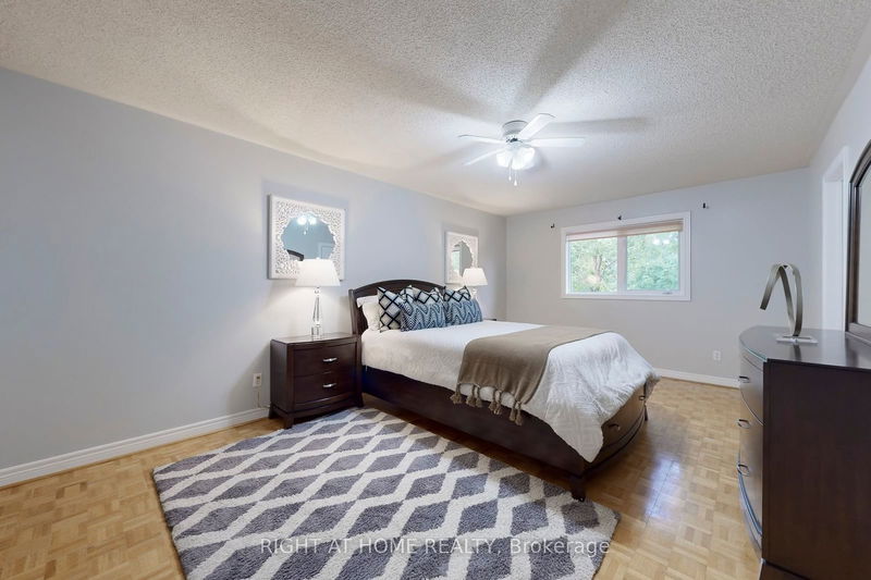 49 Giotto Cres  Vaughan, L6A 3N8 | Image 19