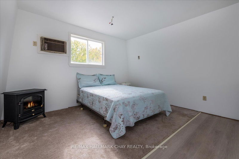 1063 WOOD St  Innisfil, L0L 1K0 | Image 24