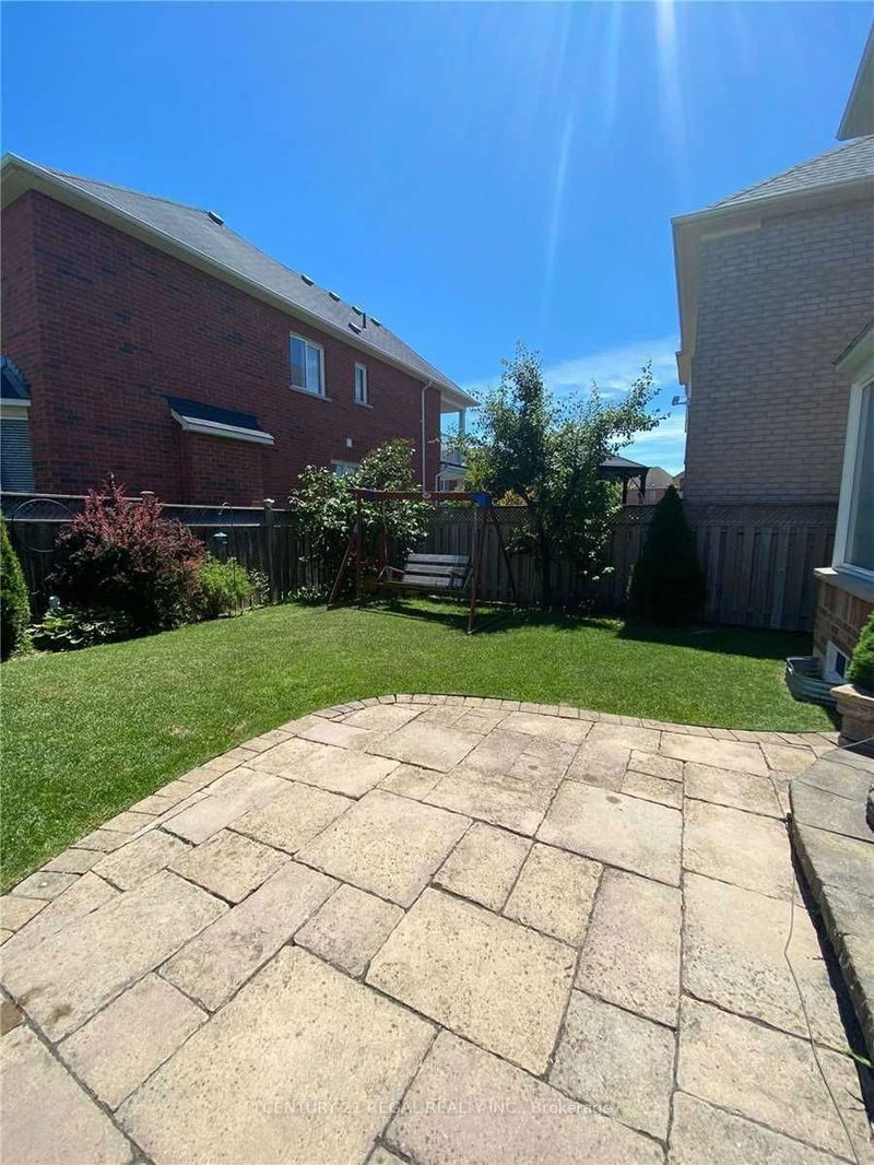 39 Boswell Rd  Markham, L6B 0G1 | Image 24