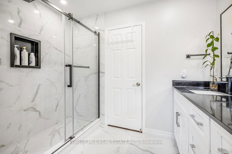 514 Keith Ave  Newmarket, L3X 1V4 | Image 26