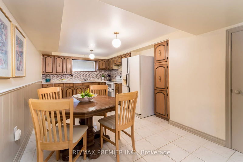 30 Arran Cres  Vaughan, L4L 1G5 | Image 30