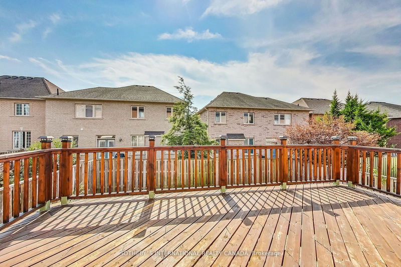 5 Winter Creek Cres  Markham, L6C 3E4 | Image 32