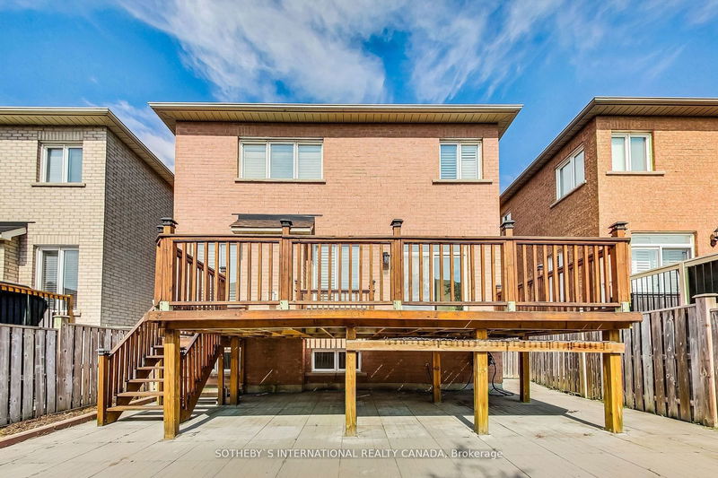 5 Winter Creek Cres  Markham, L6C 3E4 | Image 34