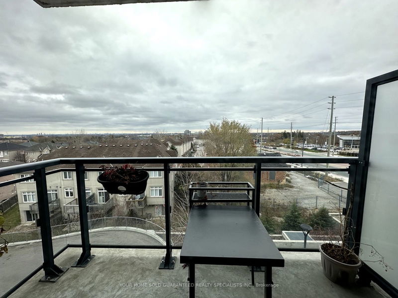  311 - 11611 Yonge St  Richmond Hill, L4E 1G2 | Image 7