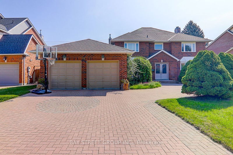 39 Calderbridge Cres  Markham, L3R 9M5 | Image 1