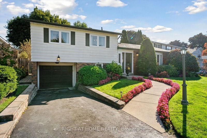 1 Sir Galahad Pl  Markham, L3P 2H5 | Image 3