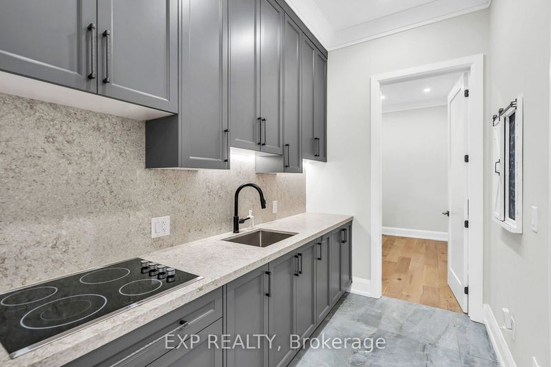 15714 Bathurst St  King, L7B 1K5 | Image 14