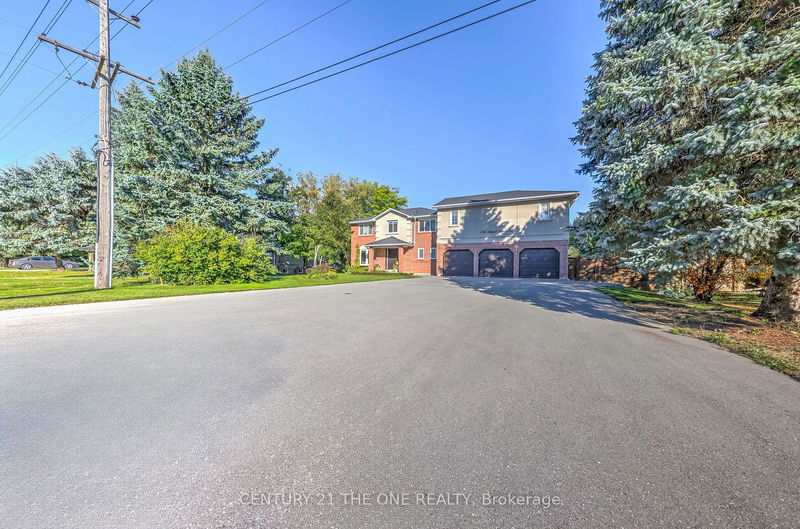 1746 Mount Albert Rd  East Gwillimbury, L0G 1V0 | Image 2