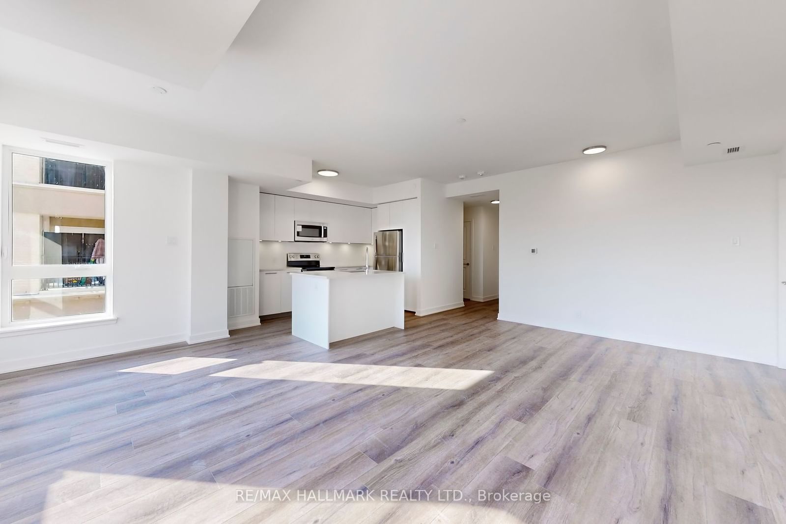 101 Cathedral High Street, Unit 201 - Photo 34