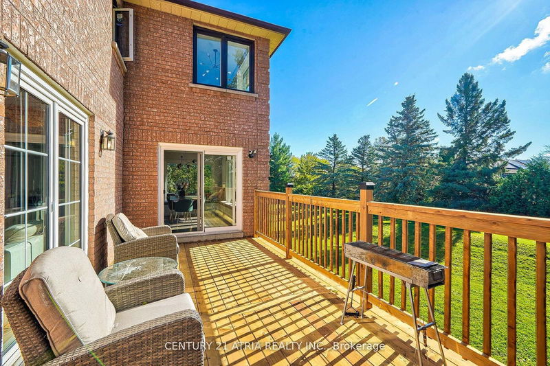 3 Deer Run Crt  Richmond Hill, L4E 3M1 | Image 38