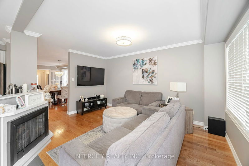 71 Echo Ridge Cres  Vaughan, L4H 2K1 | Image 14