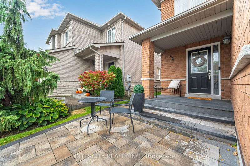 71 Echo Ridge Cres  Vaughan, L4H 2K1 | Image 4