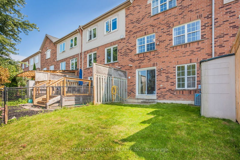 58 Milloy Pl  Aurora, L4G 7L2 | Image 34