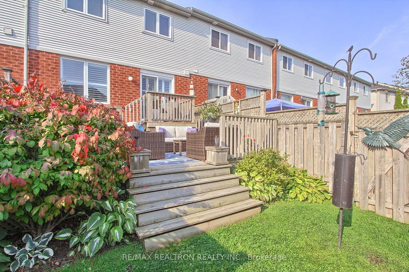 54 Crittenden Dr  Georgina, L4P 4E4 | Image 36