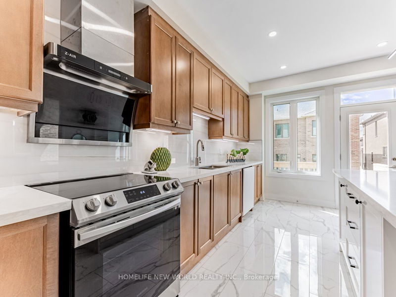 70 Therma Cres  Markham, L6C 3K9 | Image 12