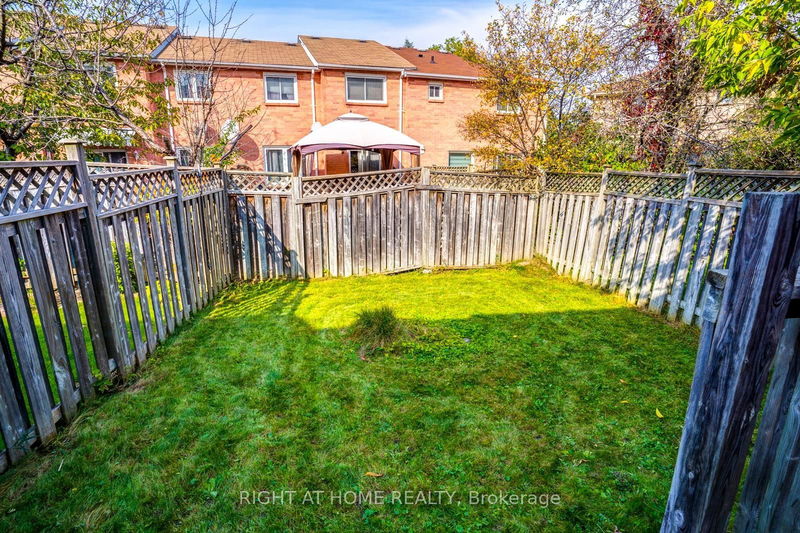 90 Ritva Crt  Richmond Hill, L4C 9R4 | Image 38