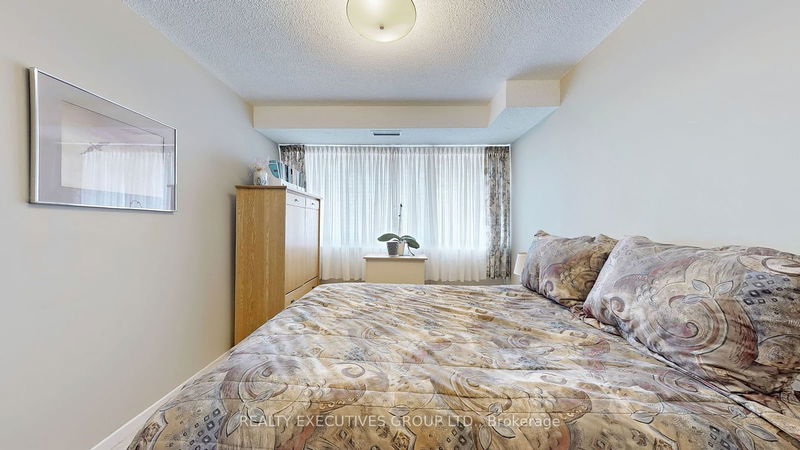  1502 - 8111 Yonge St  Markham, L3T 4V9 | Image 23