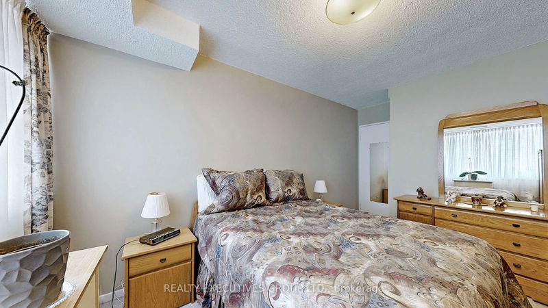  1502 - 8111 Yonge St  Markham, L3T 4V9 | Image 24