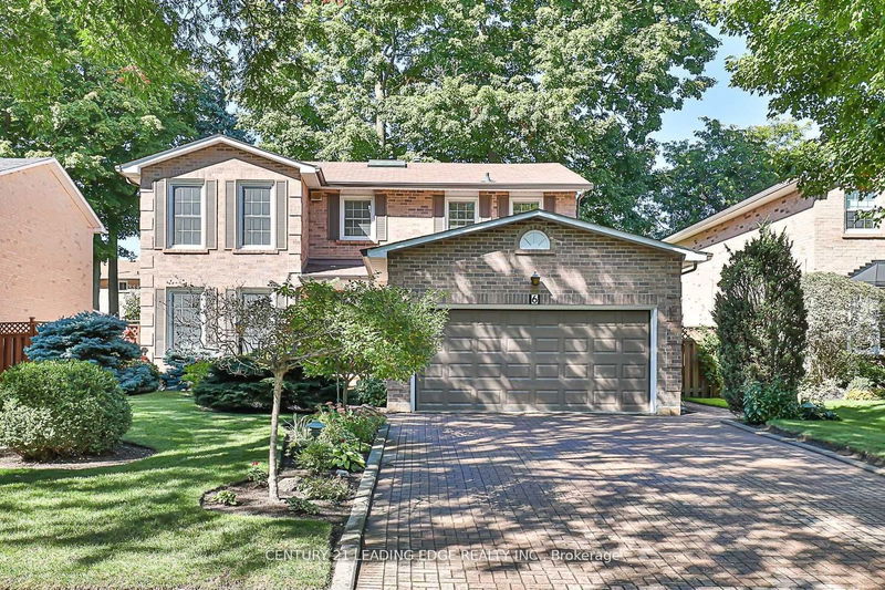 6 Coulson Crt  Markham, L3P 6G7 | Image 1