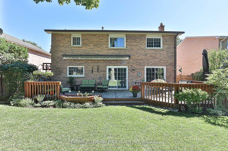 6 Coulson Crt  Markham, L3P 6G7 | Image 36