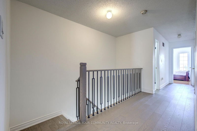 62 Laramie Cres  Vaughan, L6A 0P8 | Image 23