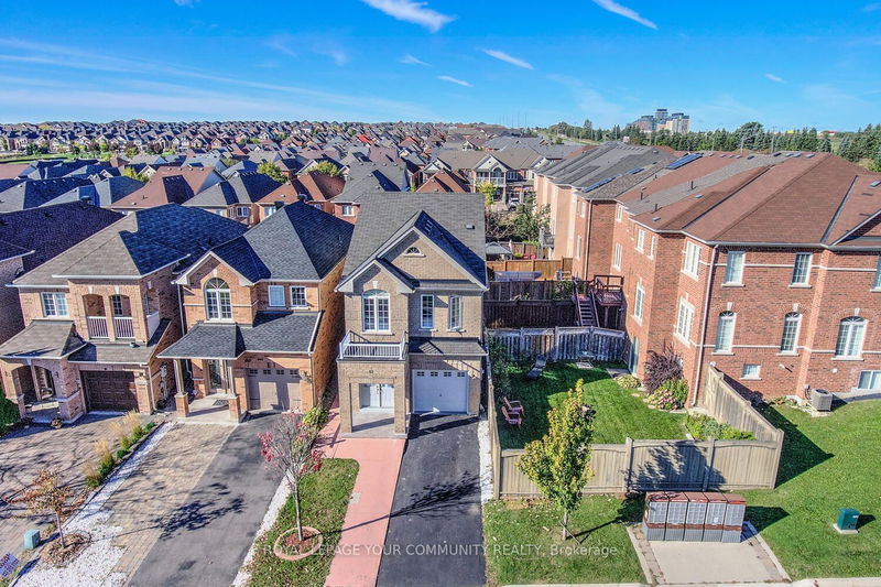 62 Laramie Cres  Vaughan, L6A 0P8 | Image 37