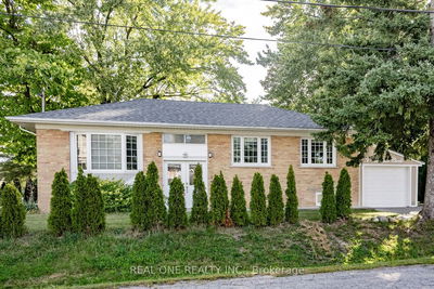 127 Cascade Circ  Richmond Hill, L4C 3H8 | Image 1